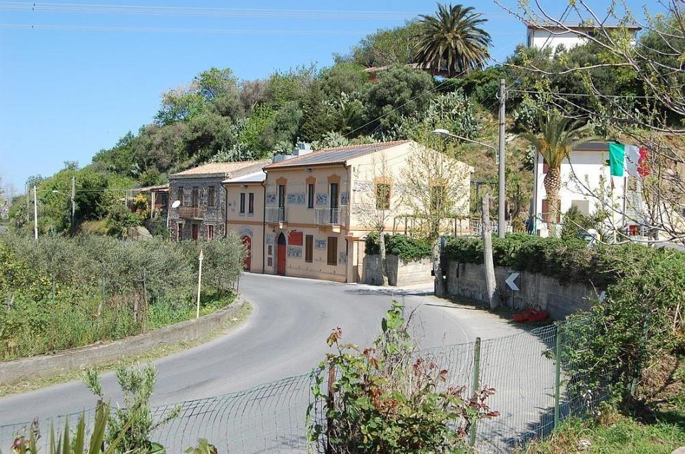 Agriturismo Parra Santa Lucia del Mela Exterior photo