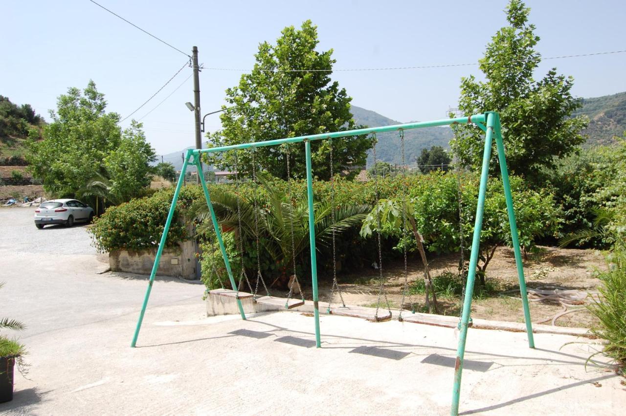Agriturismo Parra Santa Lucia del Mela Exterior photo